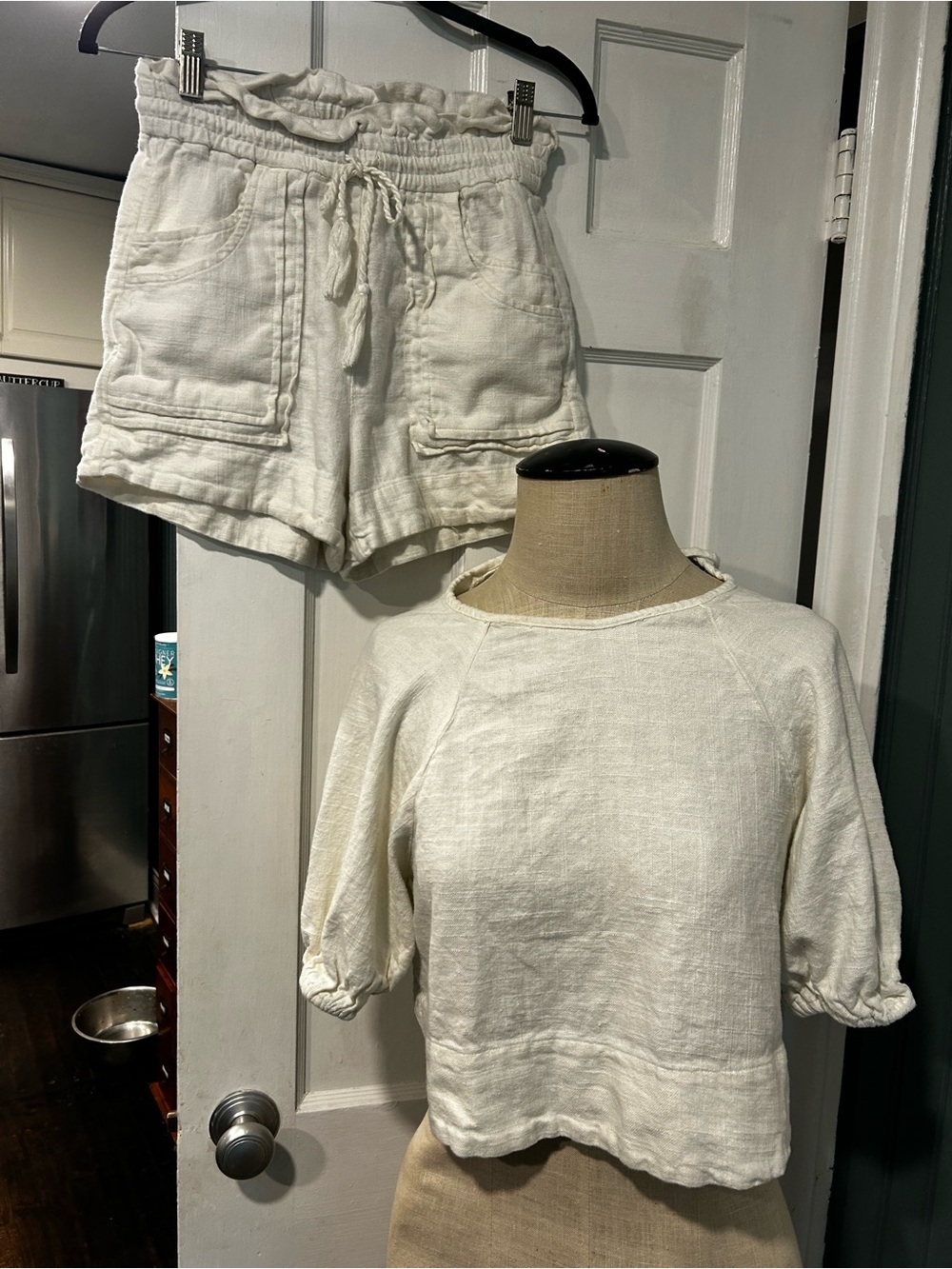 House of Harlow Women's Cream Drawstring Linen/ rayon Short set